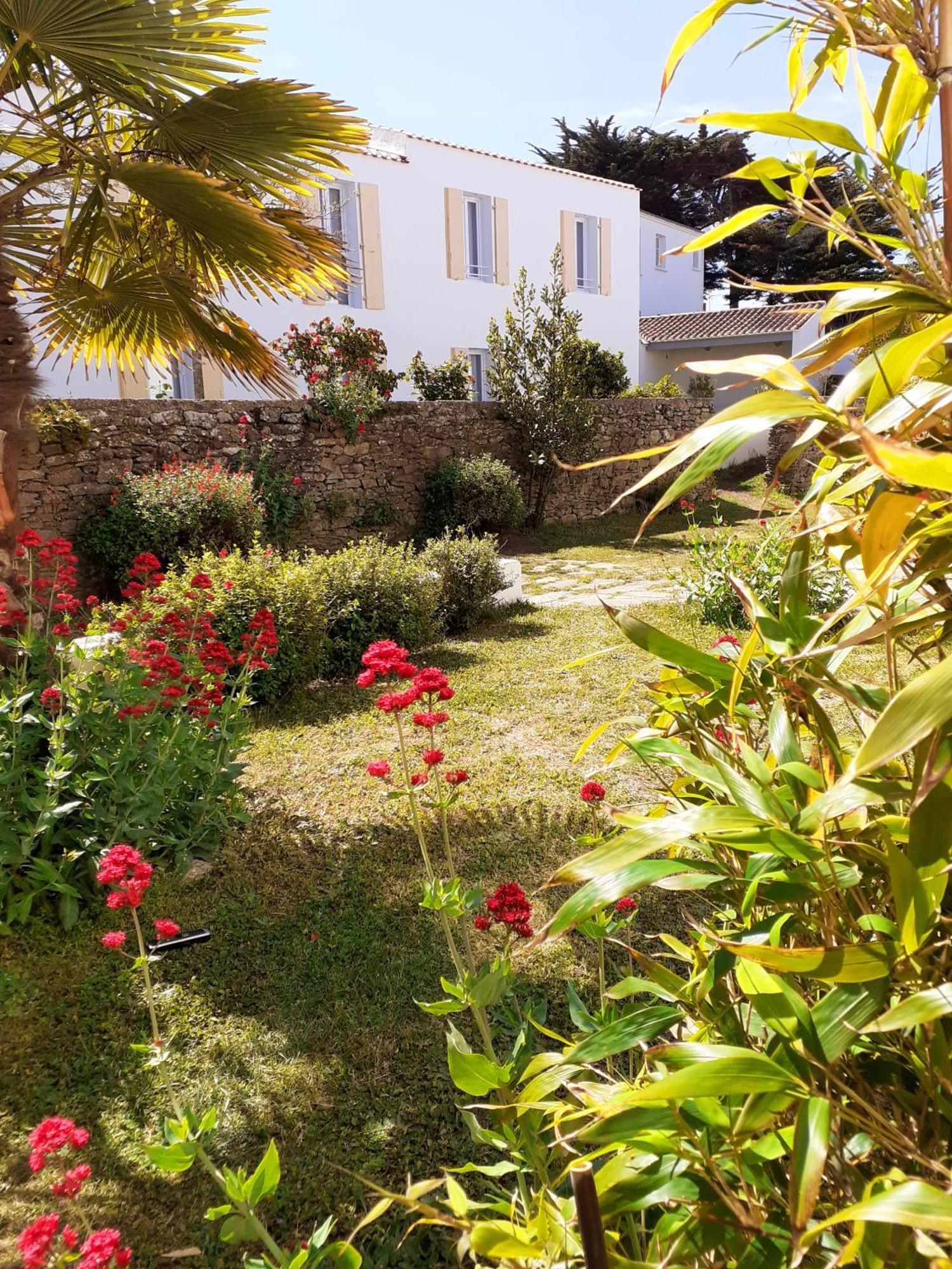 Hotel L'Escale A L'Île d'Yeu Exterior foto